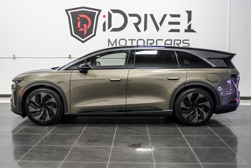 Used 2026 Lucid Gravity Grand Touring AWD/4WD image 12