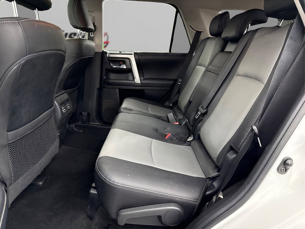 Used 2019 Toyota 4Runner 4WD image 10