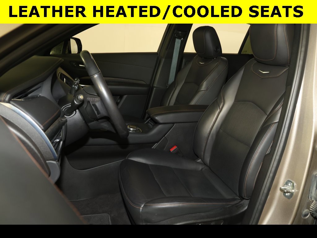 Used 2022 Cadillac XT4 Sport image 4