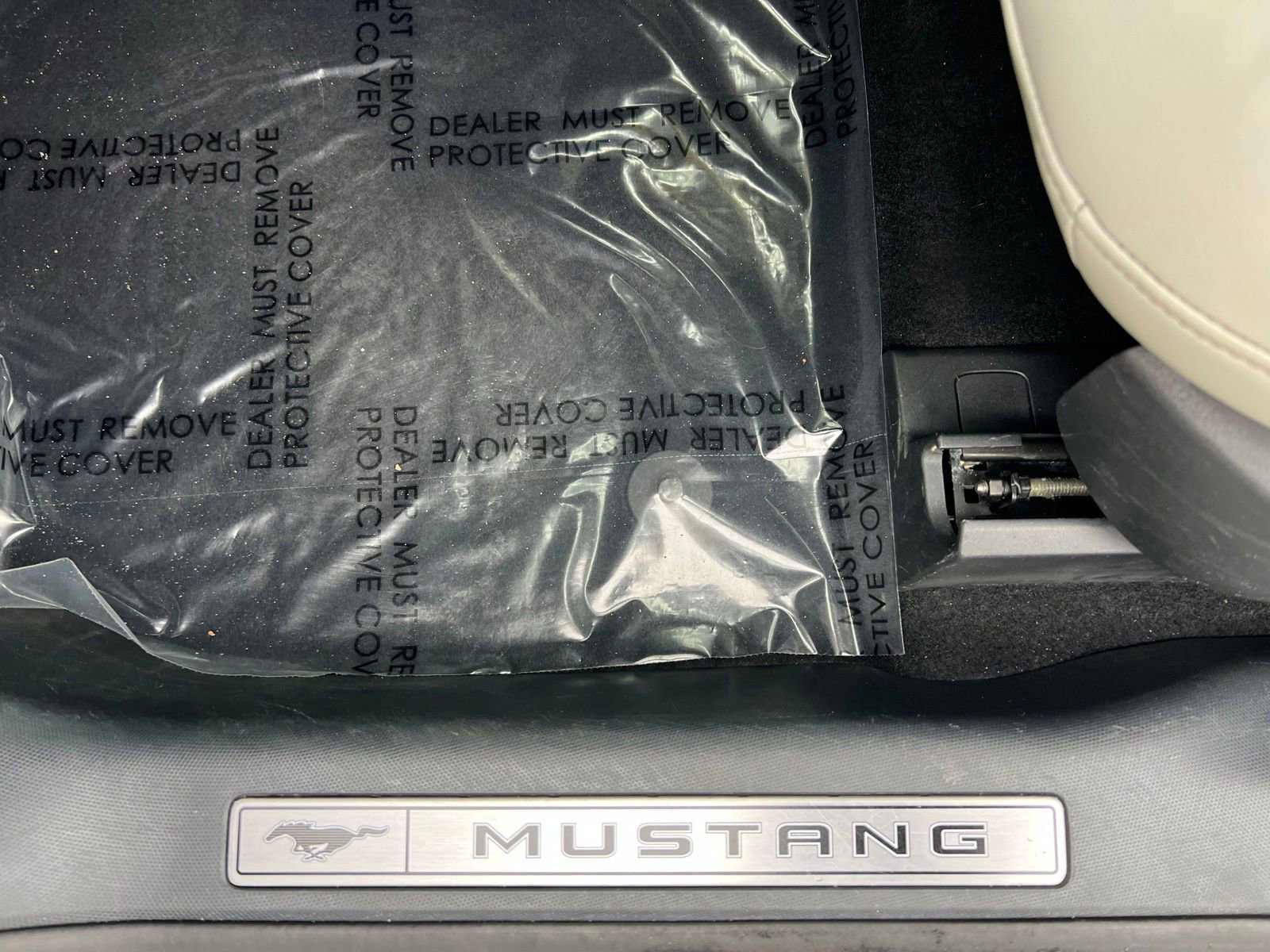Used 2022 Ford Mustang Mach-E Premium RWD image 26