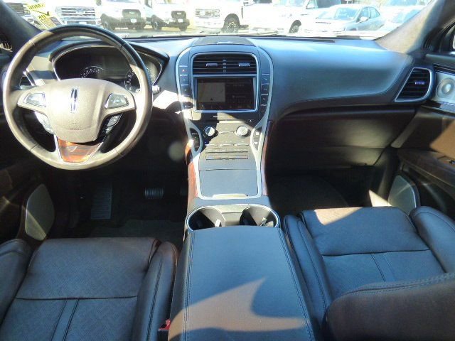 Used 2018 Lincoln MKX Black Label w/ Driver Assistance Package image 2