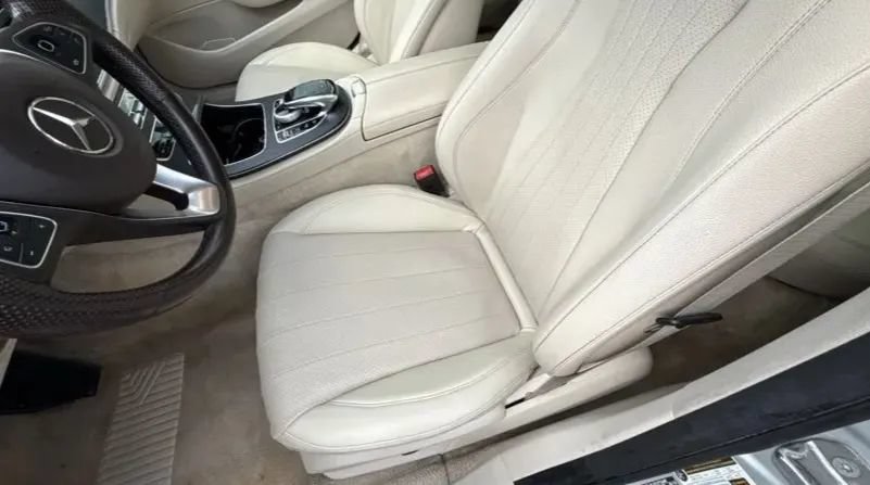 Used 2018 Mercedes-Benz E 300 image 12