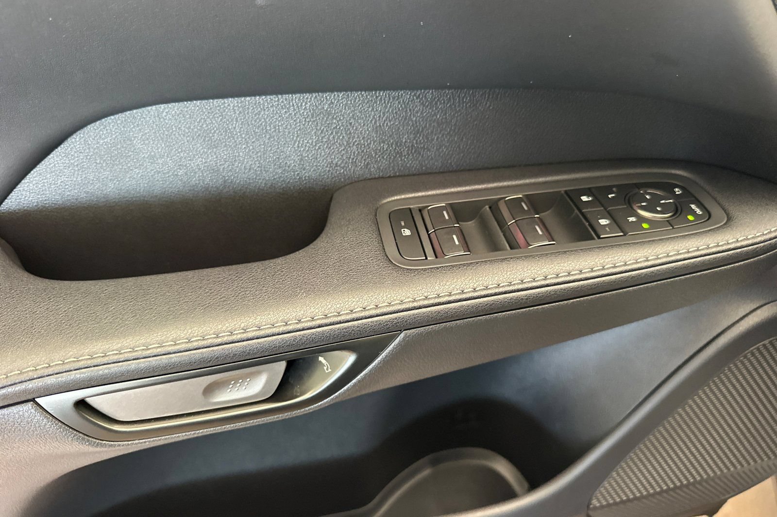 Used 2023 Lexus RX 350 Premium Plus w/ Cold Area Package FWD image 11