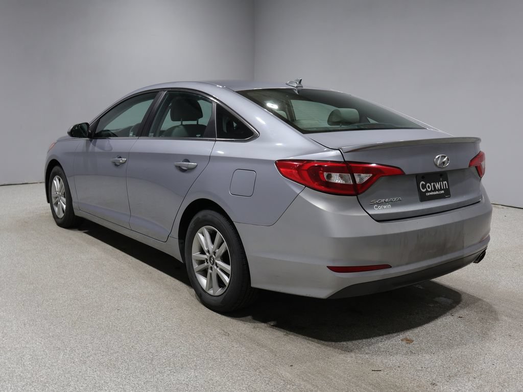 Used 2015 Hyundai Sonata SE FWD image 6