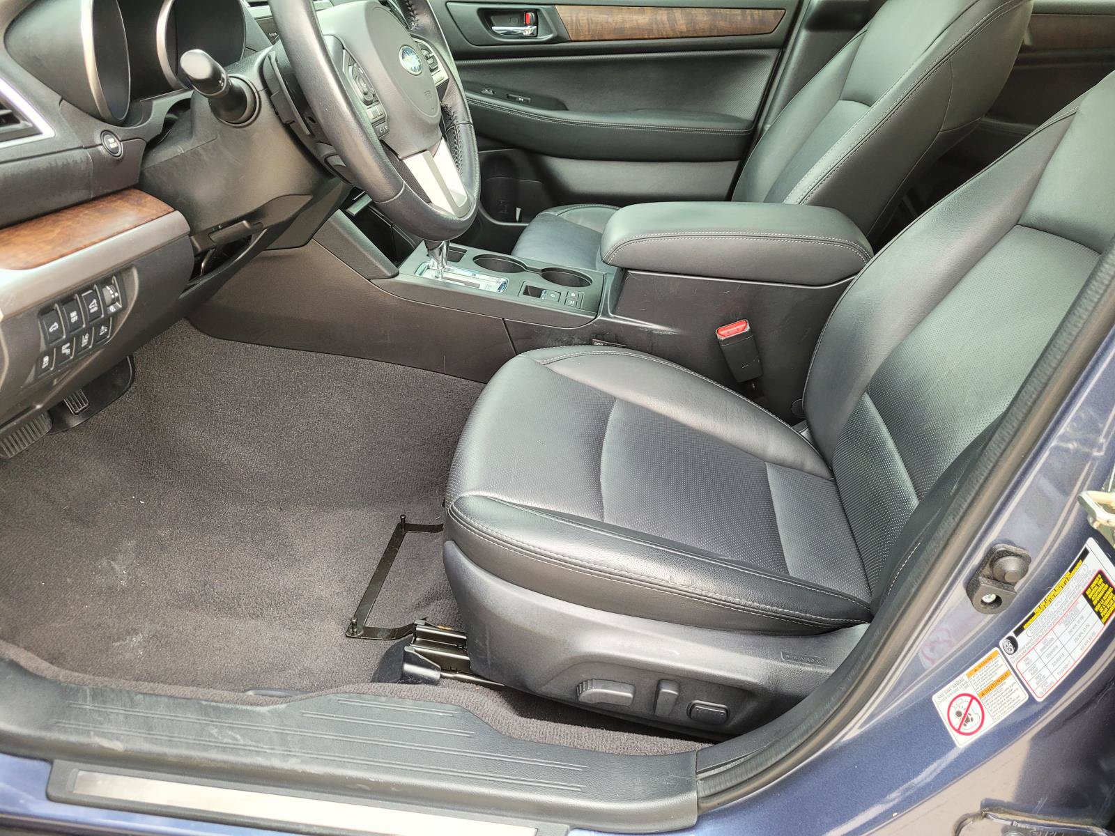 Used 2016 Subaru Outback 2.5i Limited AWD/4WD image 3