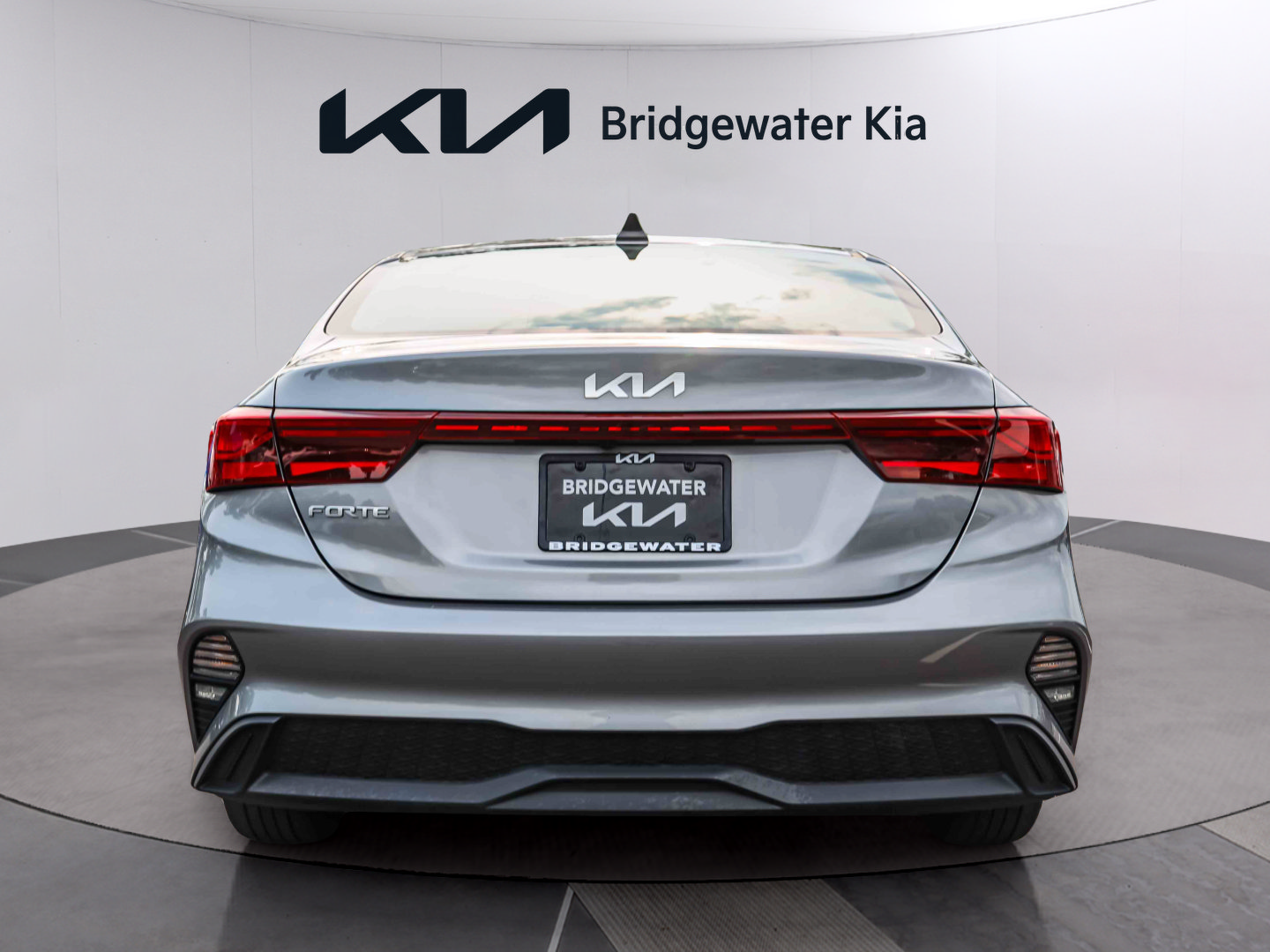 Certified 2023 Kia Forte LXS w/ LXS Technology Package FWD image 5