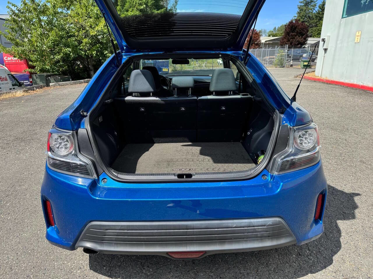 Used 2015 Scion tC image 7