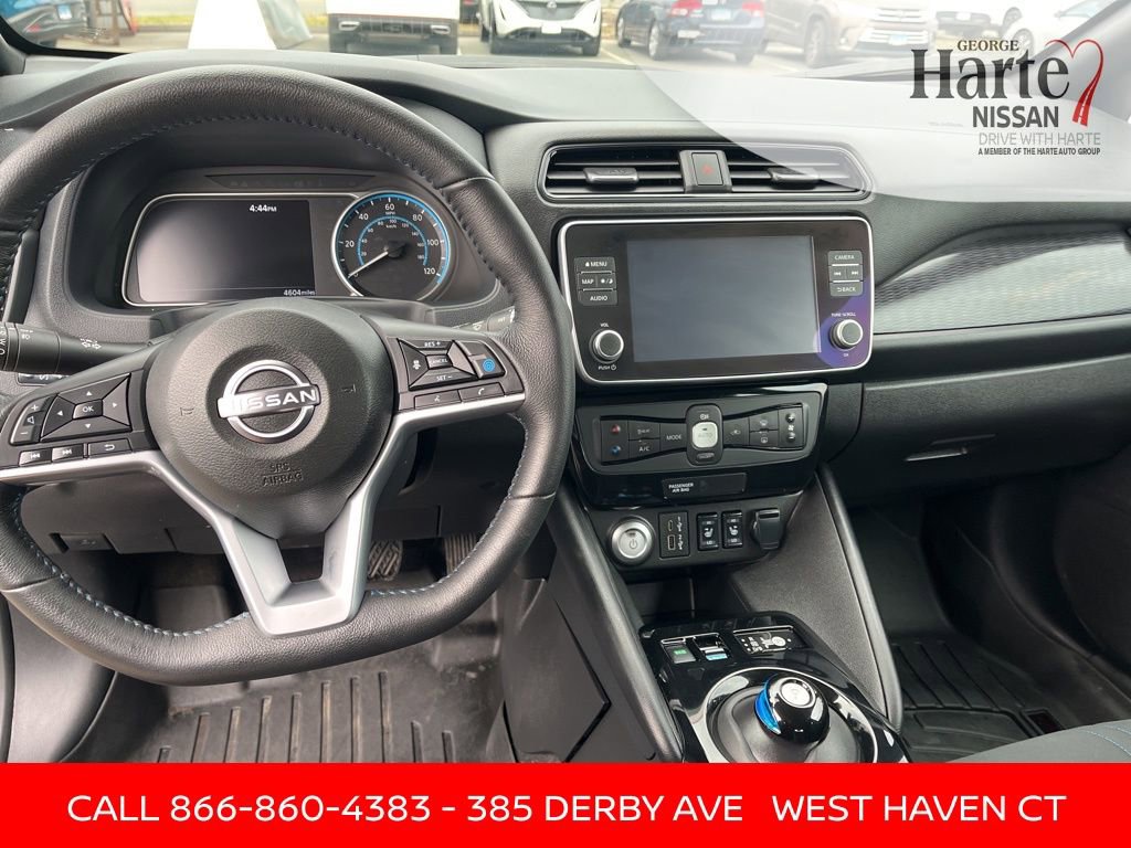 Certified 2025 Nissan Leaf SV Plus FWD image 33