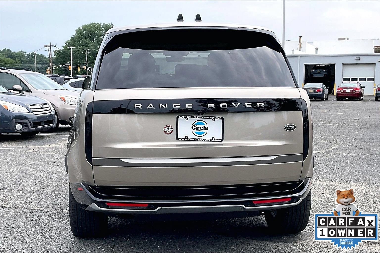 Used 2023 Land Rover Range Rover SE AWD/4WD image 4