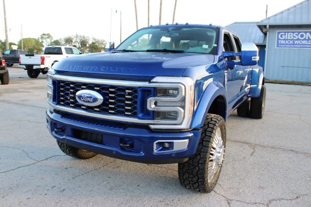 Used 2026 Ford F450 Platinum w/ Platinum Plus Package image 3
