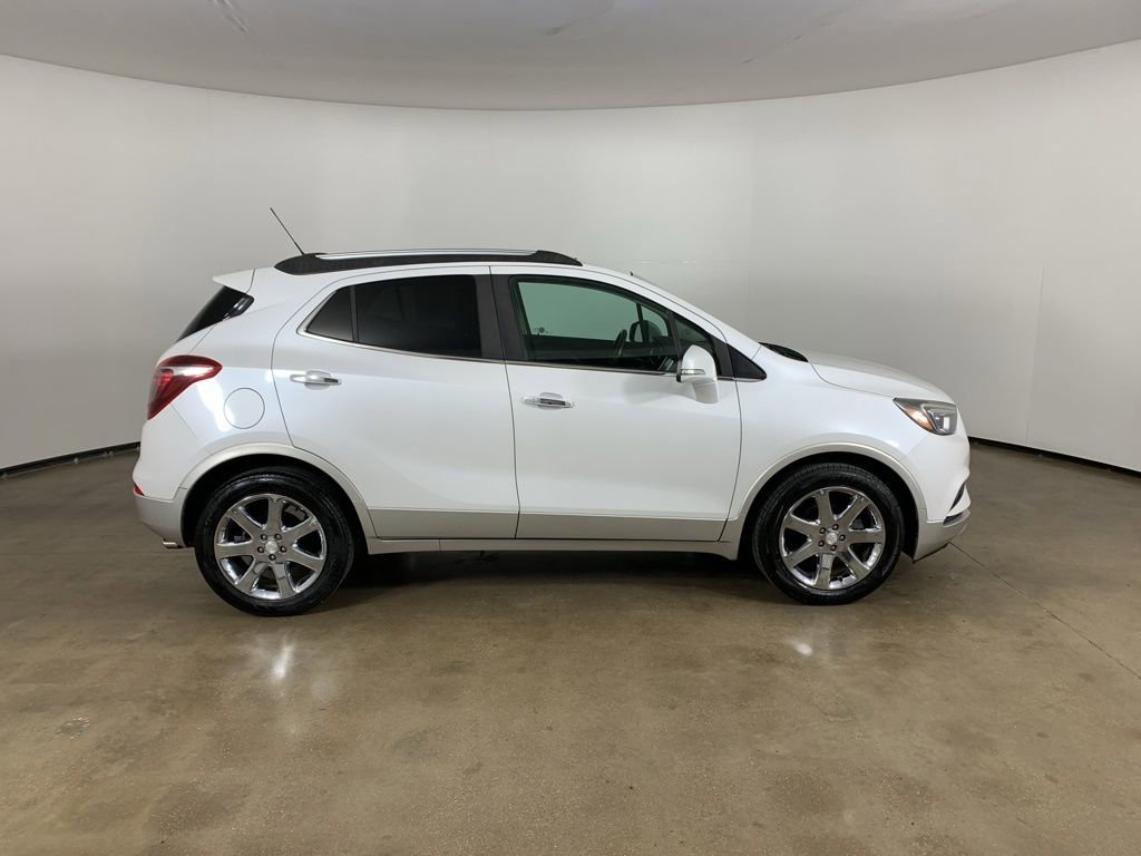 Used 2017 Buick Encore Essence w/ Experience Buick Package FWD image 7