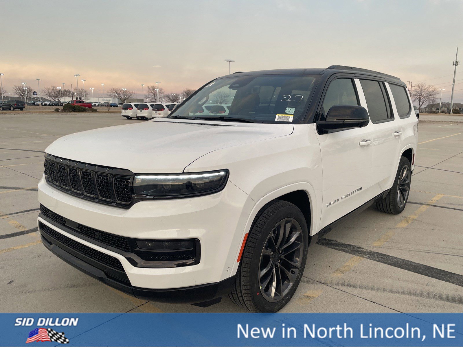 New 2025 Jeep Grand Wagoneer Series II Obsidian w/ Quick Order Packagew 28T