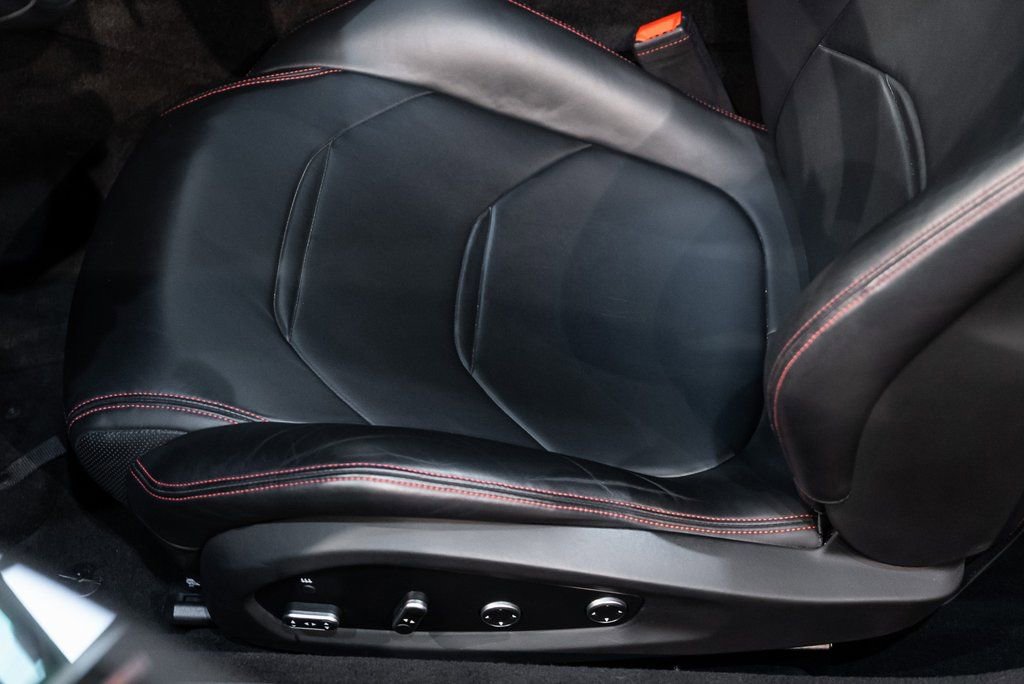 Certified 2020 Ferrari GTC4Lusso T image 25