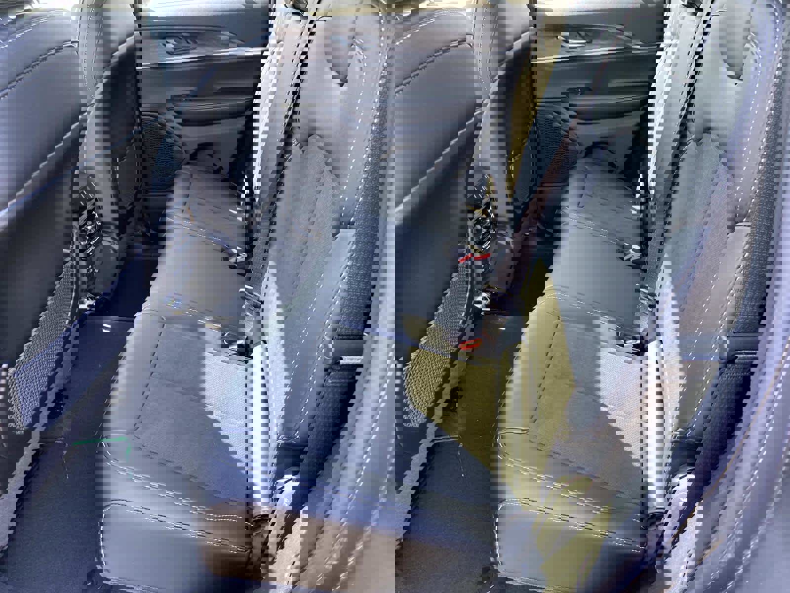 New 2026 Jeep Grand Cherokee Altitude image 5