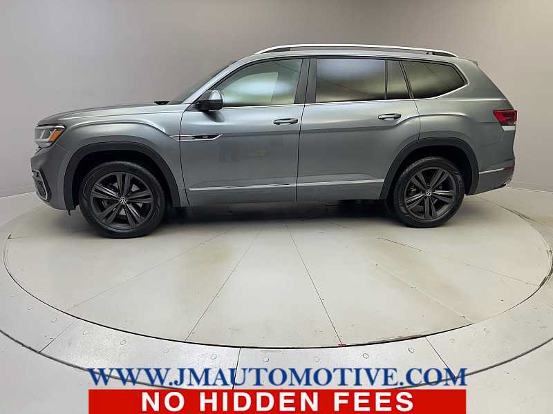 Used 2022 Volkswagen Atlas SEL R-Line AWD/4WD image 2