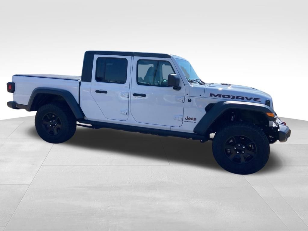 Used 2023 Jeep Gladiator Mojave w/ Dual Top Group AWD/4WD image 11