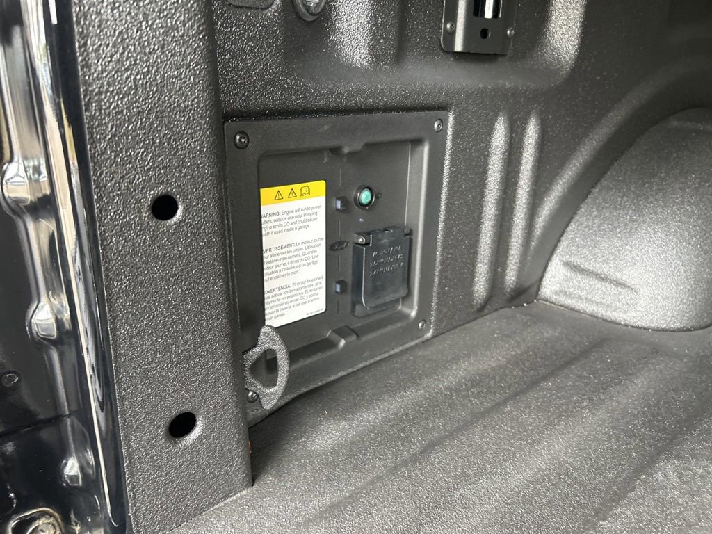 Used 2025 Ford F150 Raptor image 37