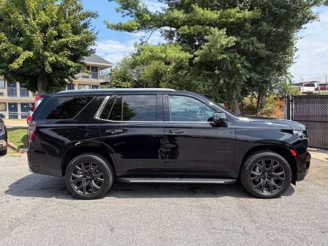 Used 2023 Chevrolet Tahoe Premier w/ Advanced Technology Package AWD/4WD image 9