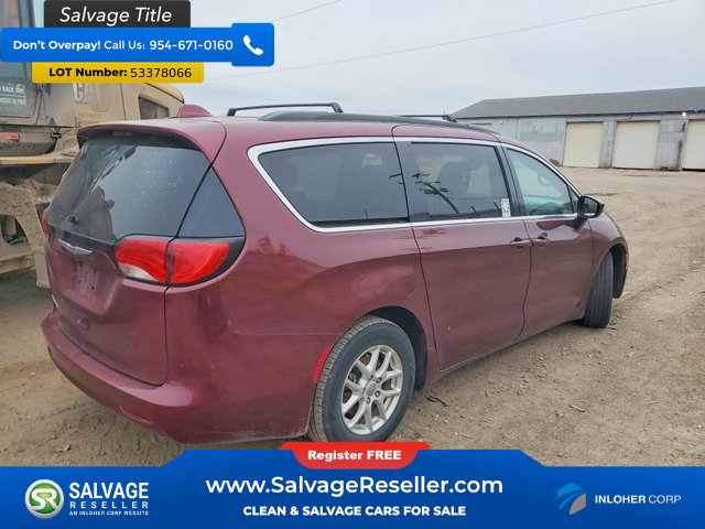 Used 2020 Chrysler Voyager Lxi FWD image 4