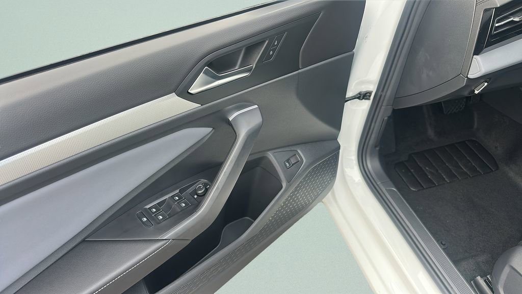 New 2026 Volkswagen Jetta SE image 23