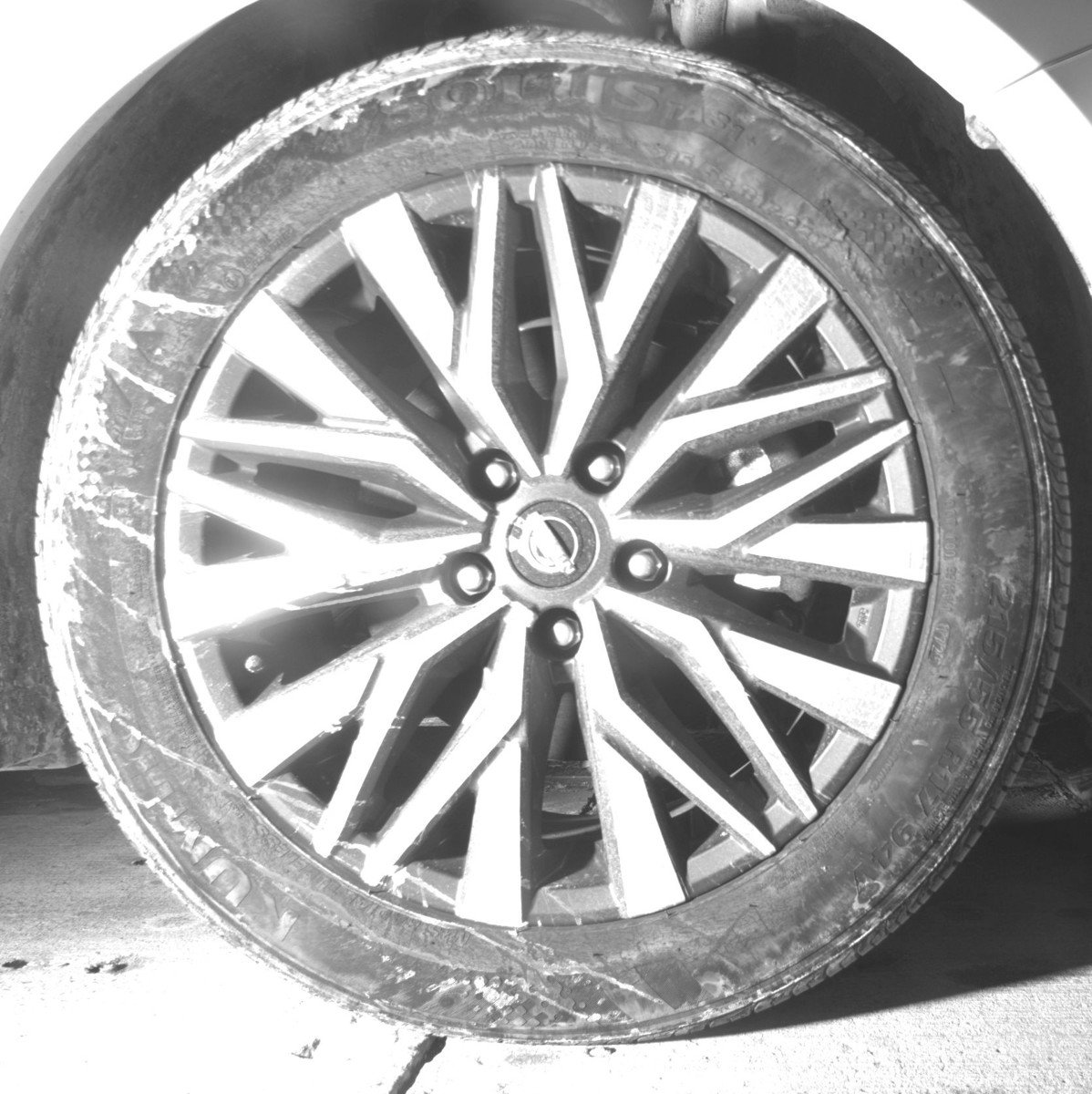 Used 2025 Nissan Altima 2.5 SV image 13