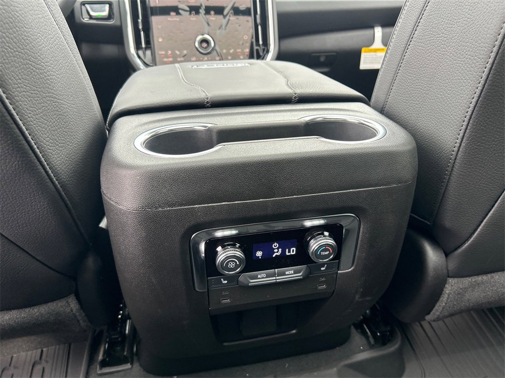 New 2026 GMC Yukon Denali w/ Sun & Power Step Package image 30