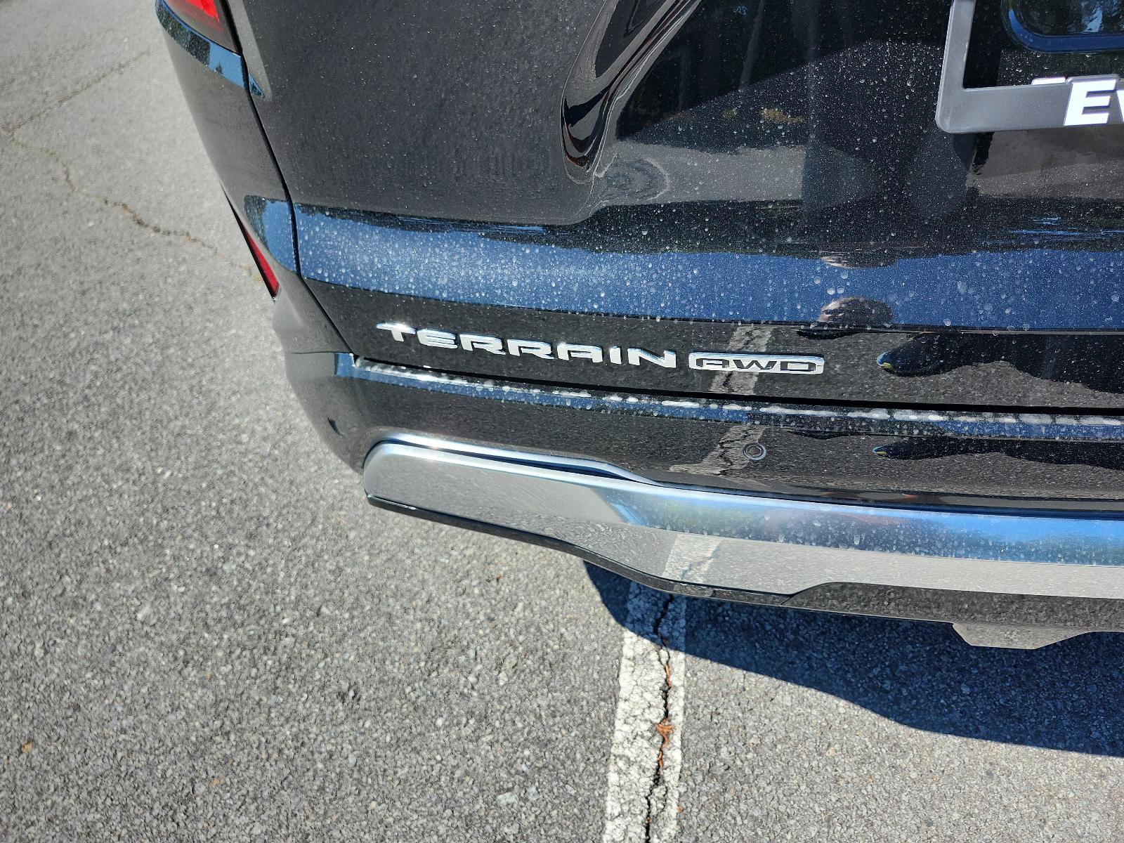 New 2026 GMC Terrain Denali AWD/4WD image 4