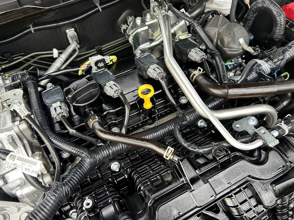 Used 2025 Nissan Altima 2.5 SV image 30