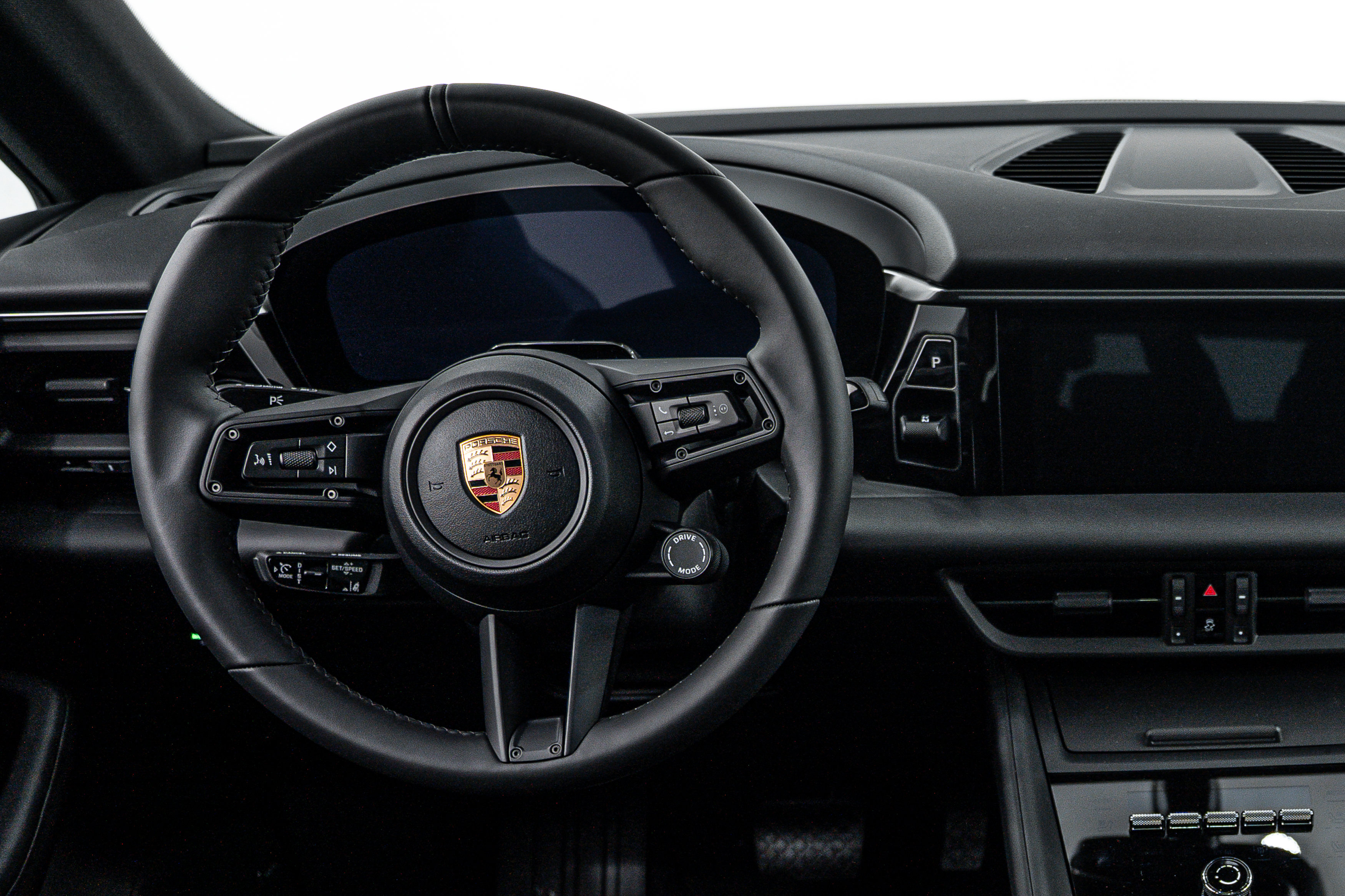 New 2026 Porsche Macan 4 Electric AWD/4WD image 13