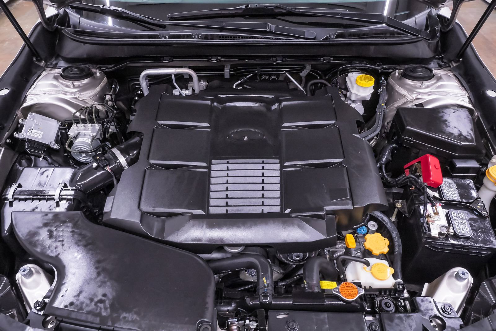 Used 2018 Subaru Outback 3.6R Limited image 29