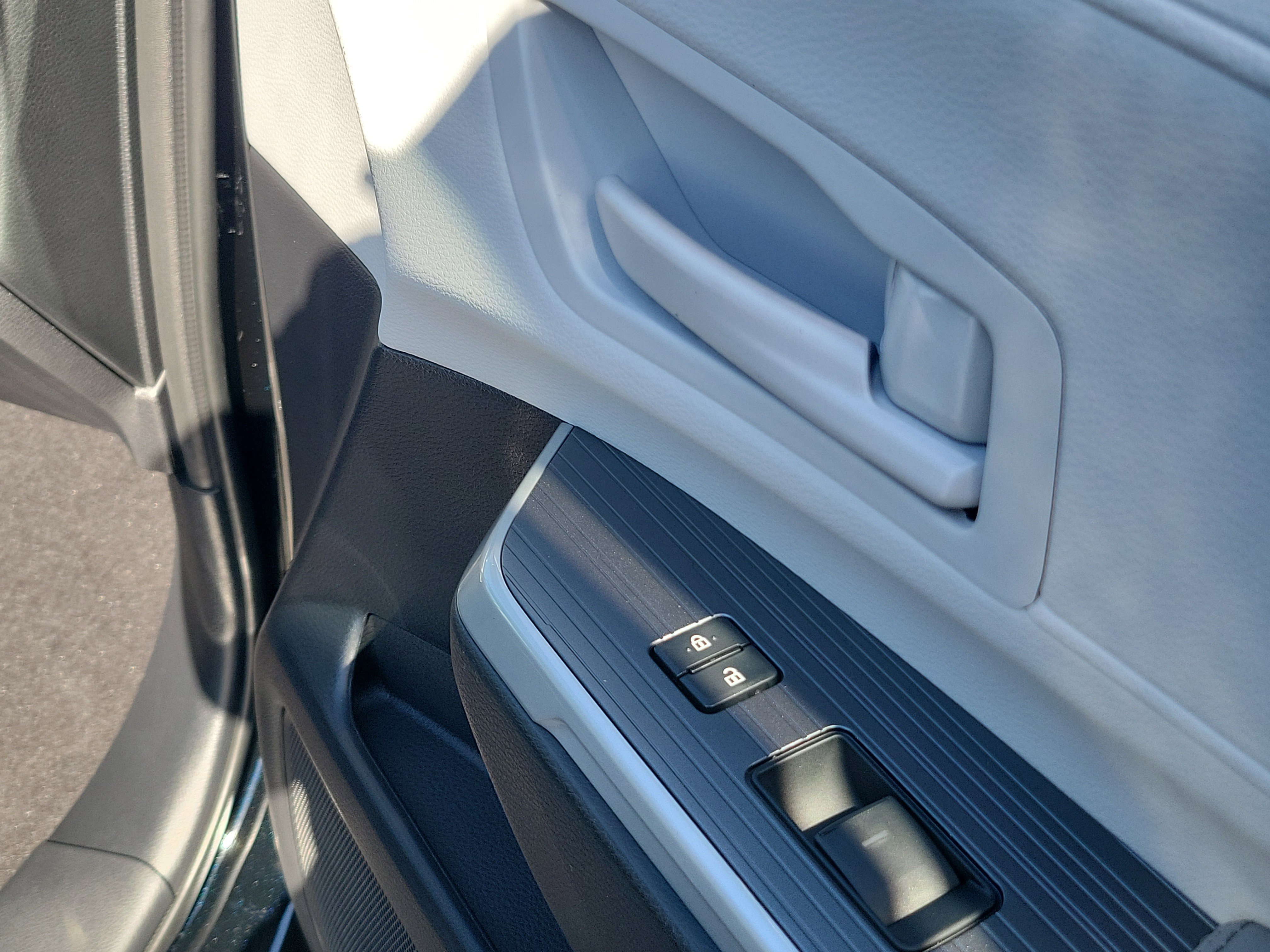 New 2026 Toyota Sienna LE image 30