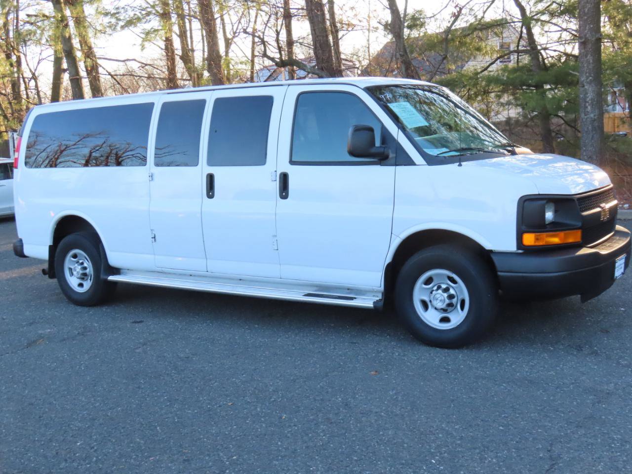 Used 2014 Chevrolet Express 3500 LS image 18