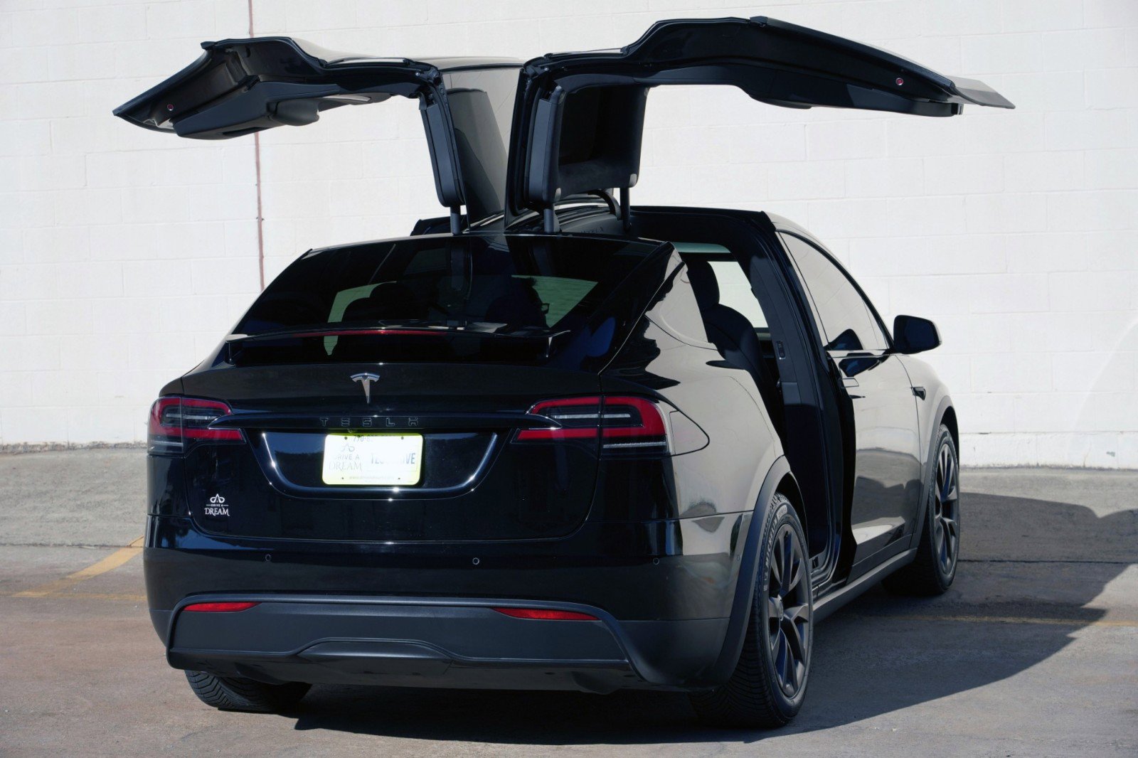 Used 2023 Tesla Model X image 58