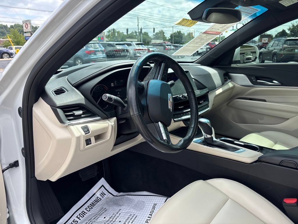 Used 2020 Cadillac CT4 Luxury w/ Sun And Sound Package RWD image 18