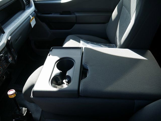 New 2024 Ford F550 4x4 Regular Cab Super Duty image 22