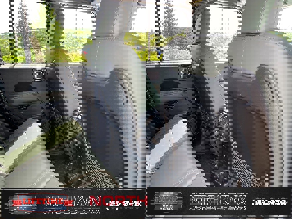 New 2025 Jeep Gladiator Mojave image 22