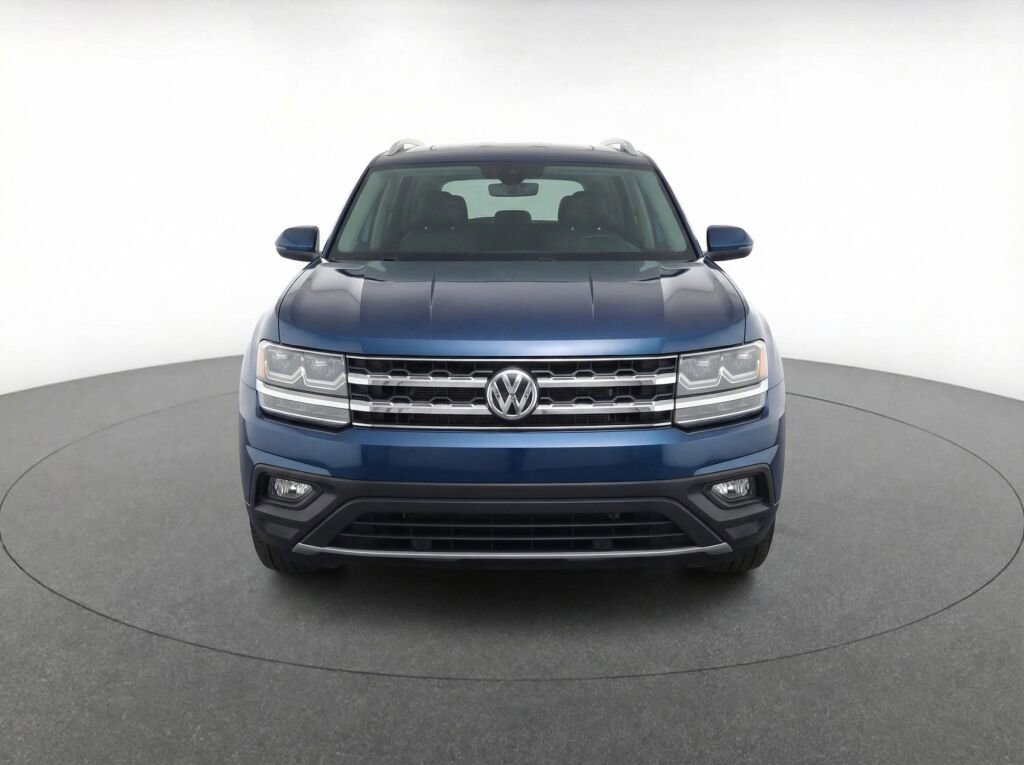 Used 2019 Volkswagen Atlas SE w/ Panoramic Sunroof Package image 2