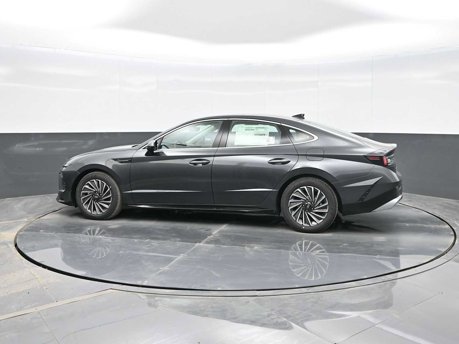 New 2026 Hyundai Sonata SEL image 5