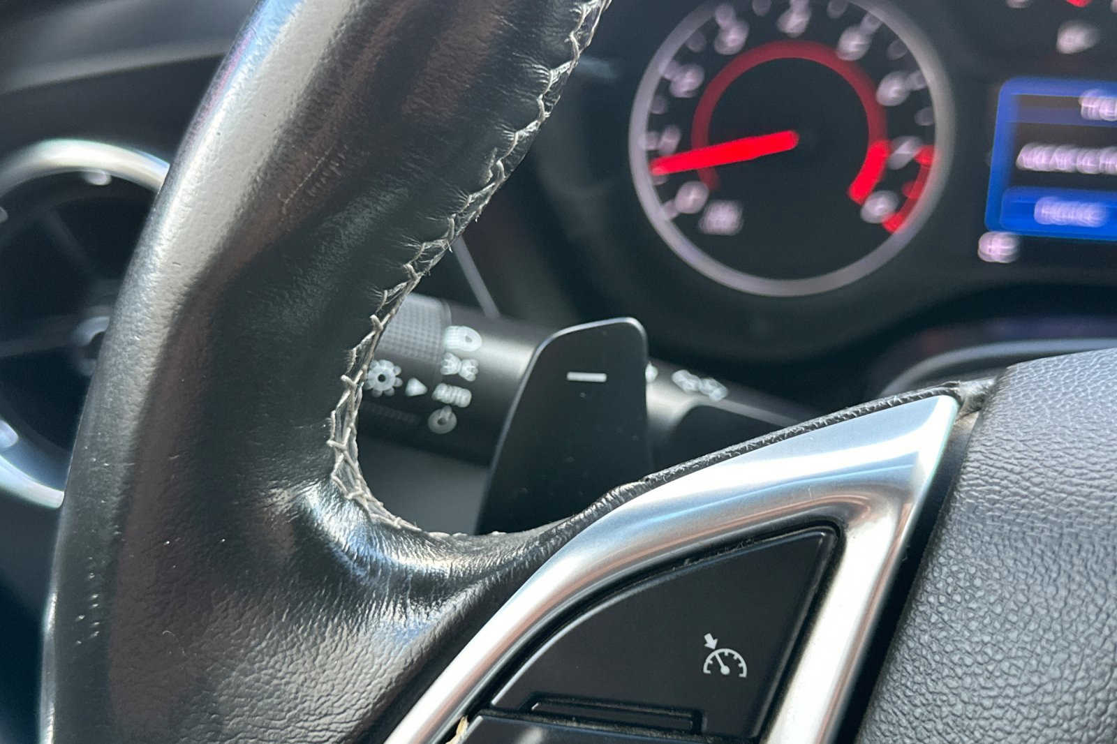 Used 2020 Chevrolet Camaro LT w/ RS Package RWD image 36