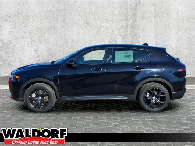 New 2024 Dodge Hornet R/T Plus w/ R/T Blacktop Package image 4