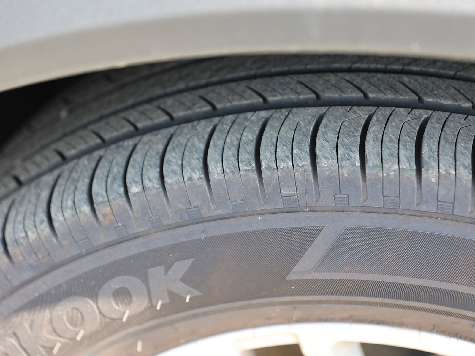 Certified 2025 Ford Explorer Active image 12