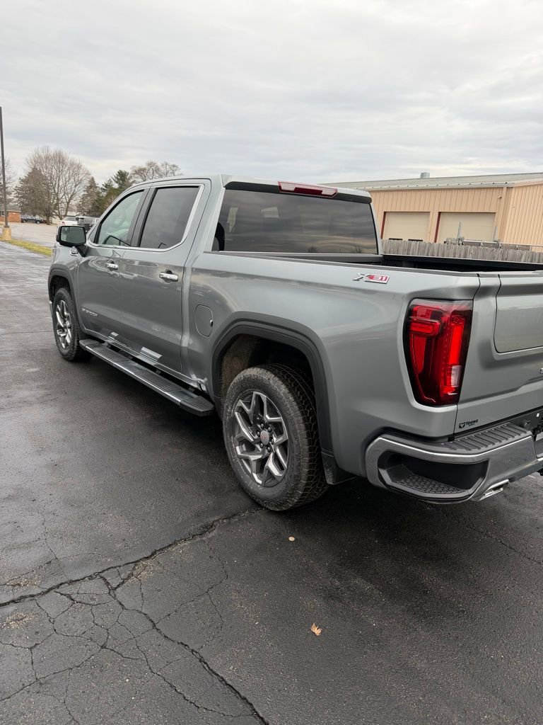 New 2026 GMC Sierra 1500 SLT w/ SLT Premium Package image 3