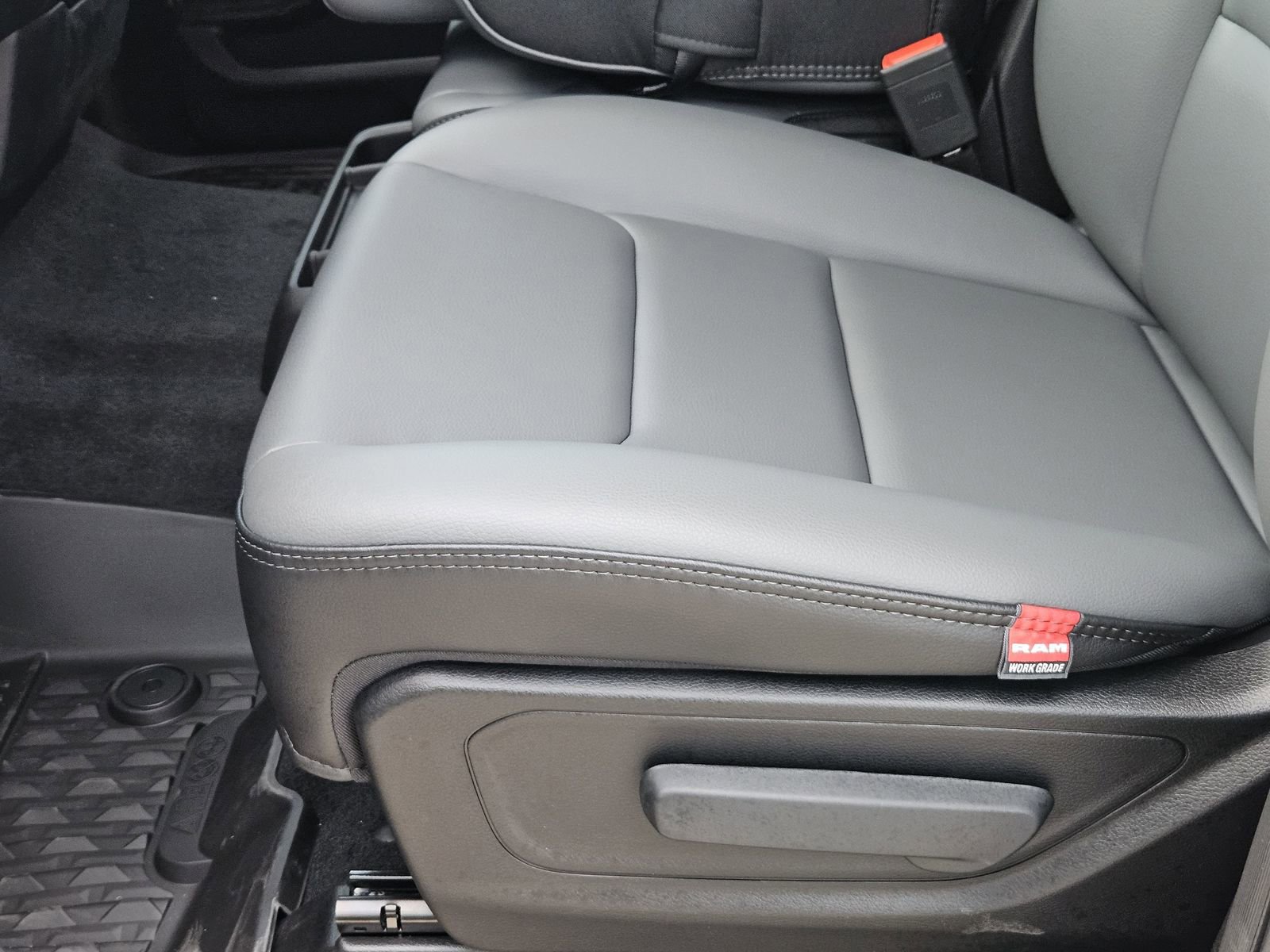 New 2026 RAM 1500 Tradesman AWD/4WD image 25