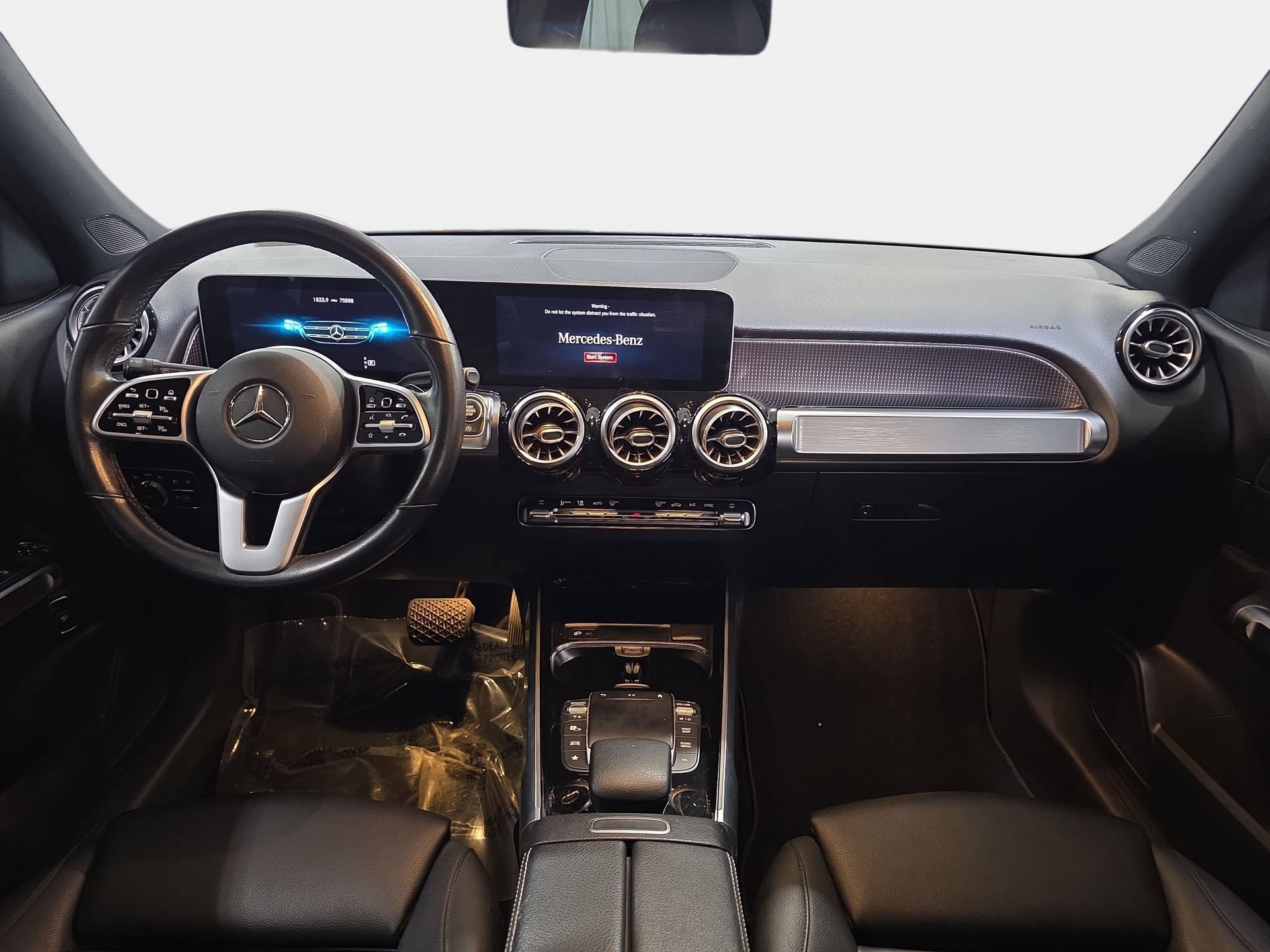Used 2021 Mercedes-Benz GLB 250 image 9
