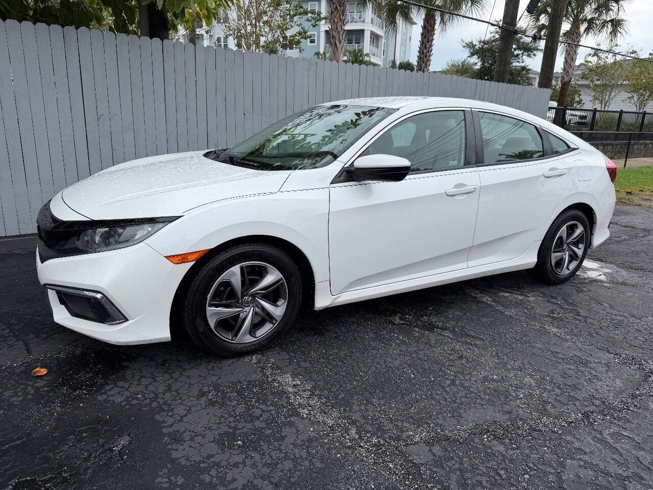 Used 2019 Honda Civic LX image 2