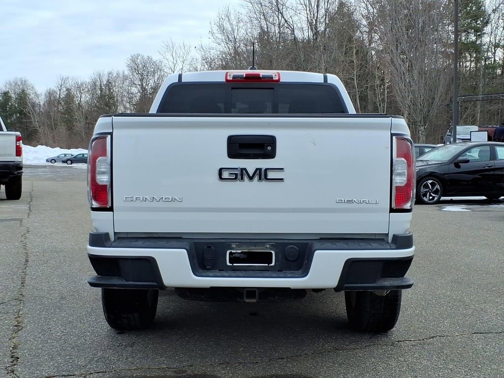 Used 2017 GMC Canyon Denali image 4