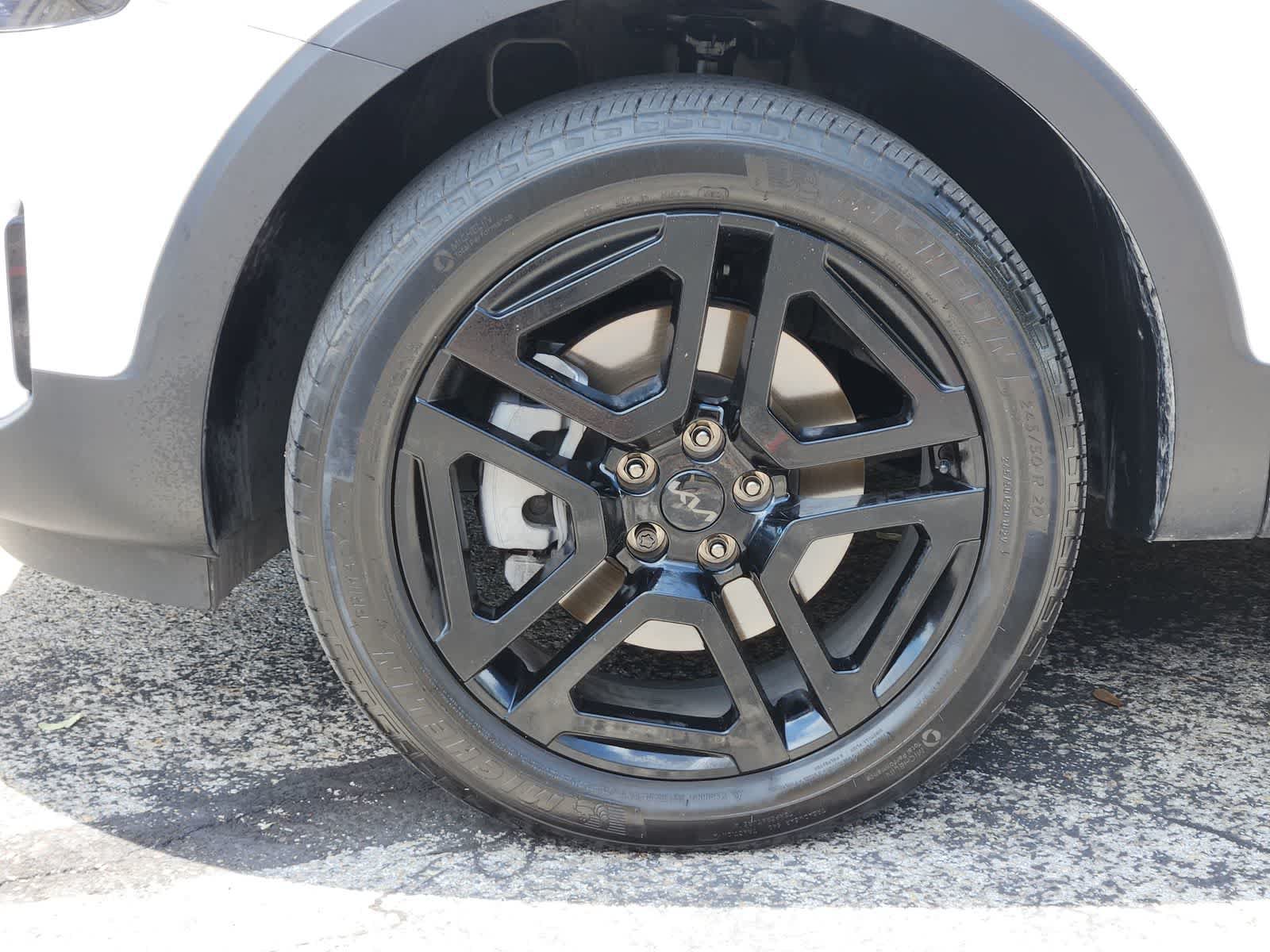 Certified 2025 Kia Telluride SX X-Line AWD/4WD image 9
