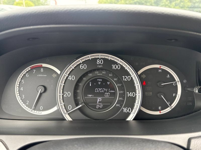 Used 2014 Honda Accord LX image 23