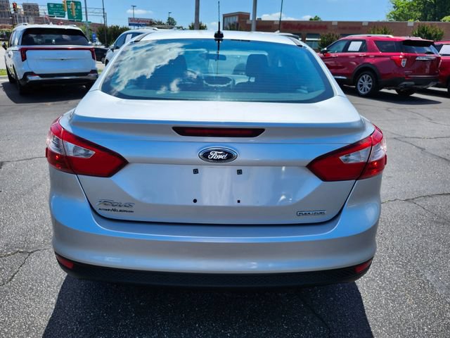 Used 2014 Ford Focus S FWD image 7