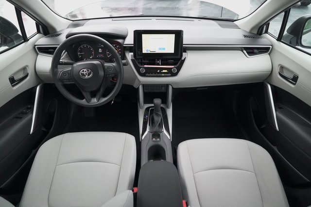 Certified 2025 Toyota Corolla Cross L image 26
